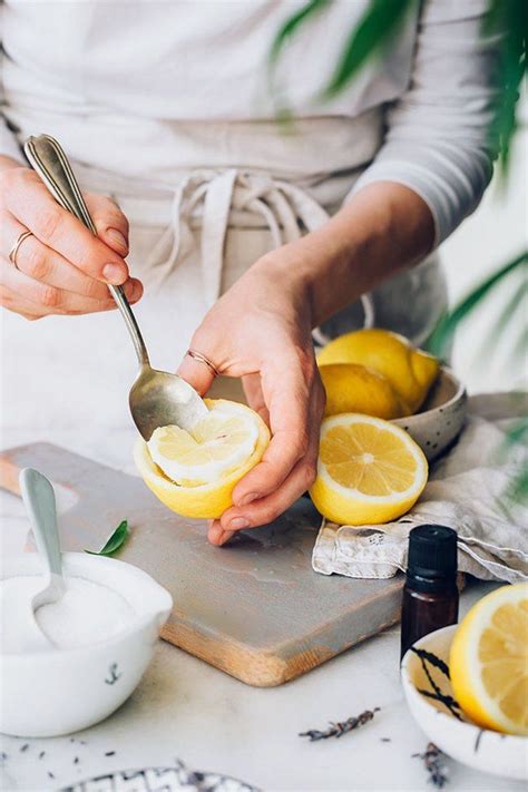 Lemon Infused Aroma: A Fresh Start to Your Day